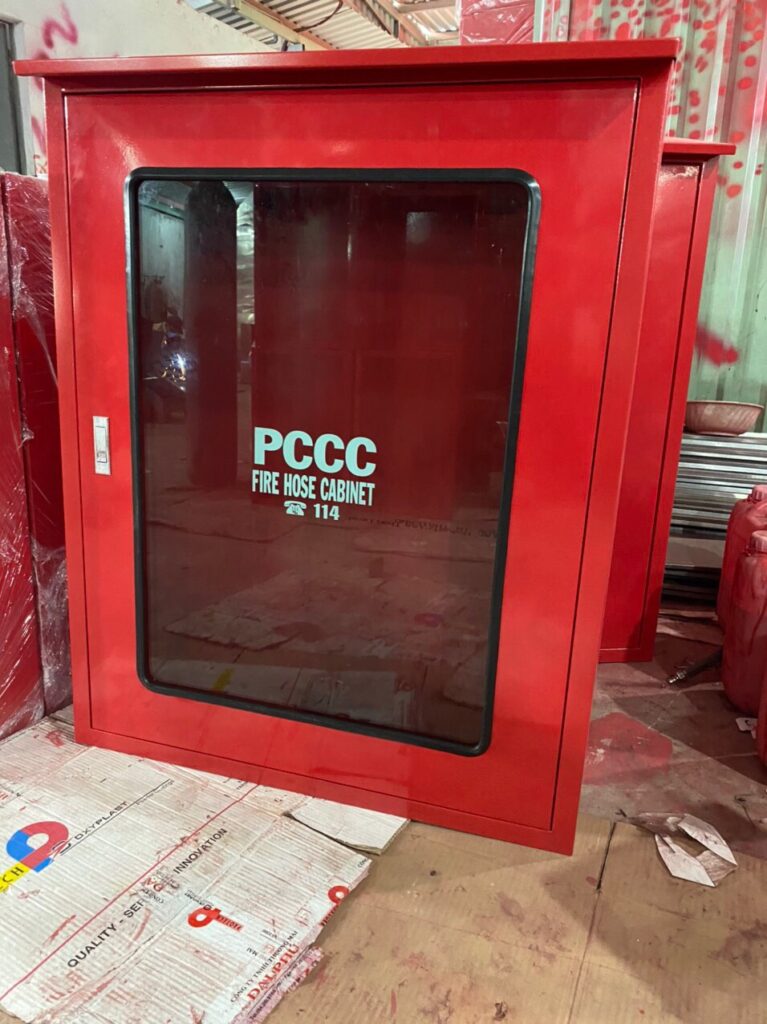 học tiếp nước 2 ngã tủ chữa cháy